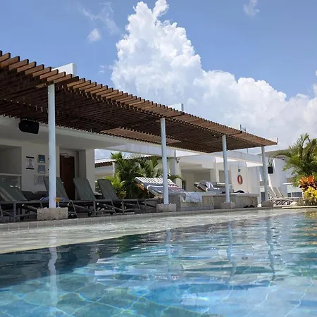 Piscinas Con Vista Increible, Bar, Música Y Playa Apartamento *
