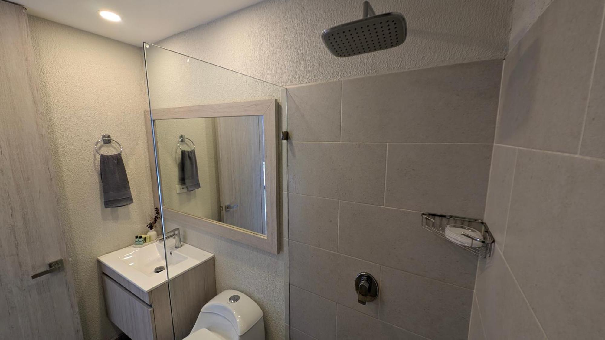 Piscinas Con Vista Increible, Bar, Música Y Playa *