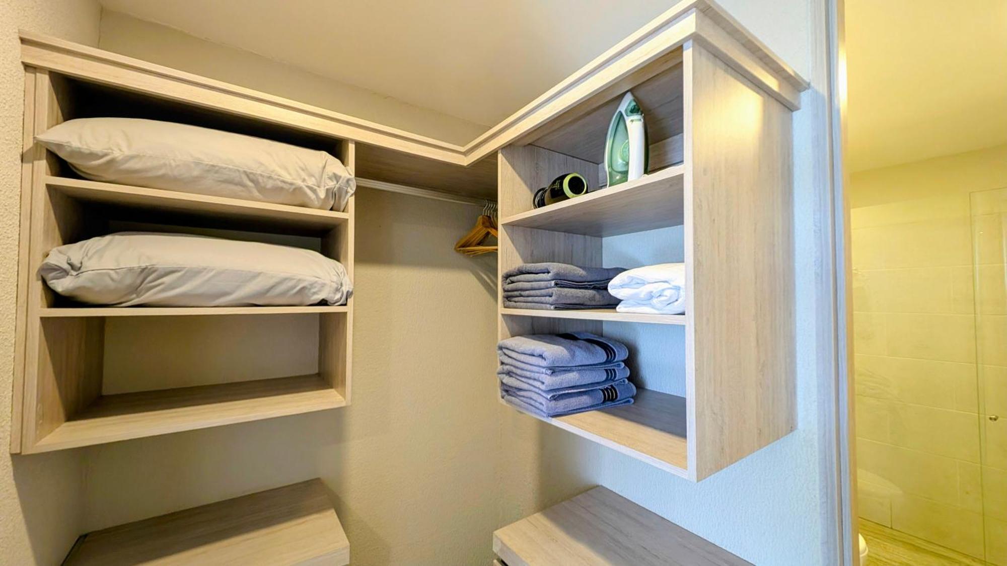 Piscinas Con Vista Increible, Bar, Música Y Playa * Cartagena