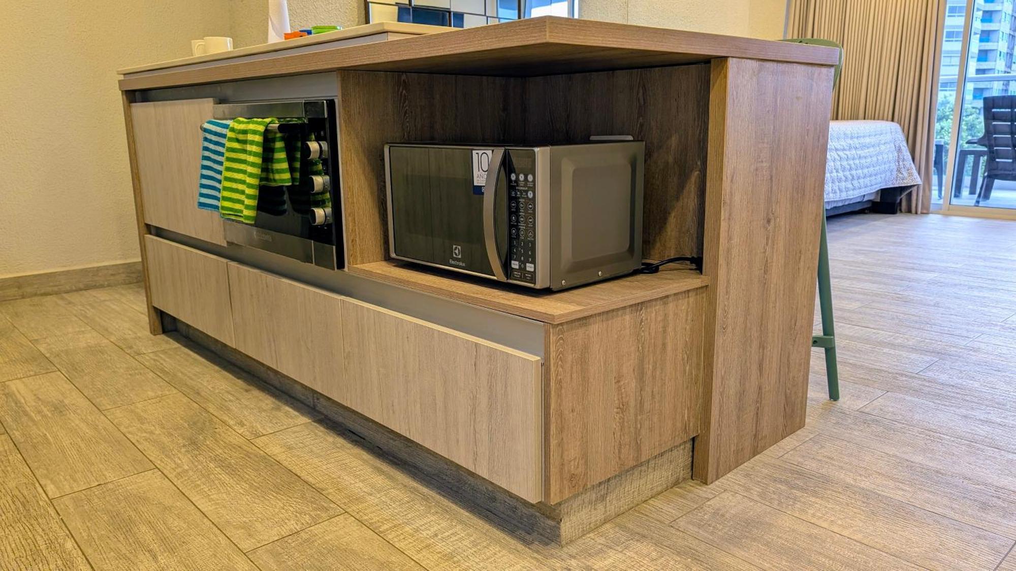 Piscinas Con Vista Increible, Bar, Música Y Playa Cartagena